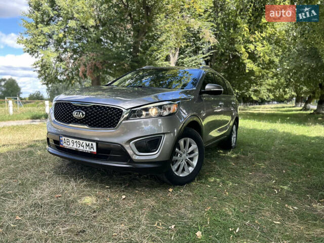 Серый Киа Соренто, объемом двигателя 2.36 л и пробегом 188 тыс. км за 14999 $, фото 33 на Automoto.ua