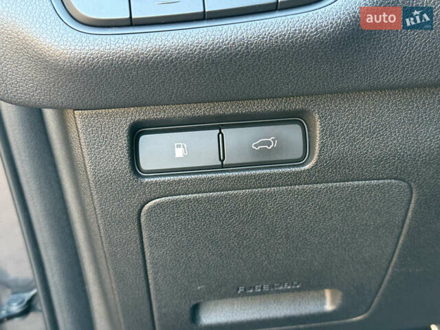 Сірий Кіа Соренто, об'ємом двигуна 2.2 л та пробігом 223 тис. км за 20750 $, фото 60 на Automoto.ua