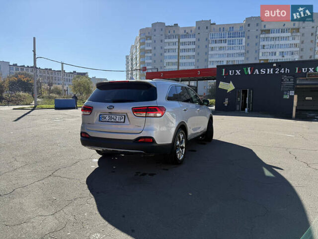 Сірий Кіа Соренто, об'ємом двигуна 2.2 л та пробігом 215 тис. км за 22500 $, фото 16 на Automoto.ua