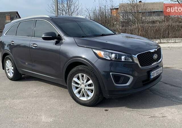 Серый Киа Соренто, объемом двигателя 2.36 л и пробегом 120 тыс. км за 18500 $, фото 1 на Automoto.ua