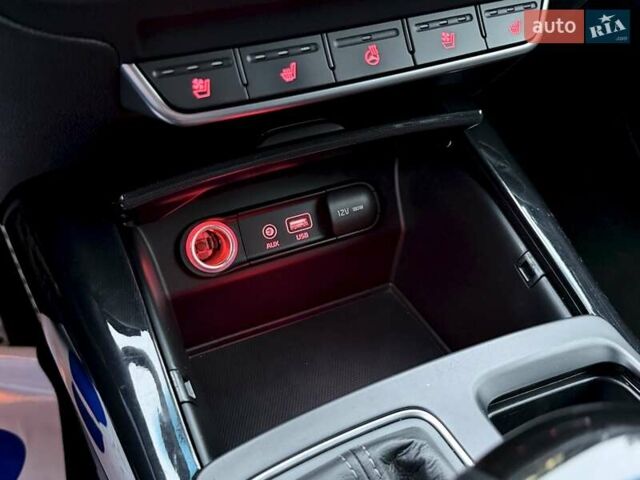 Серый Киа Соренто, объемом двигателя 2.2 л и пробегом 193 тыс. км за 21300 $, фото 41 на Automoto.ua