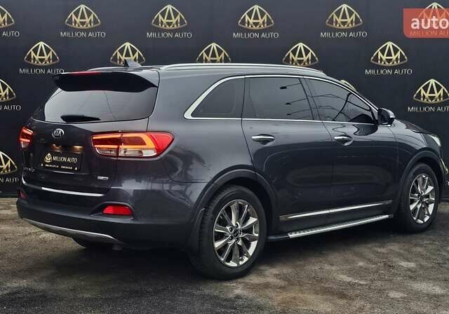 Серый Киа Соренто, объемом двигателя 2.2 л и пробегом 135 тыс. км за 21700 $, фото 5 на Automoto.ua