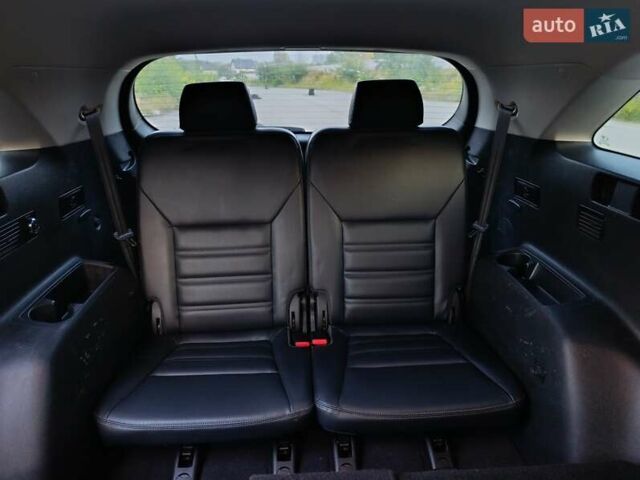 Серый Киа Соренто, объемом двигателя 3.3 л и пробегом 210 тыс. км за 17000 $, фото 25 на Automoto.ua