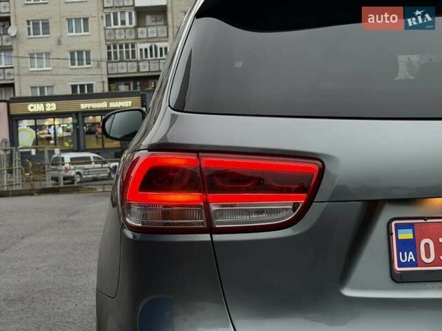 Серый Киа Соренто, объемом двигателя 2.2 л и пробегом 193 тыс. км за 21300 $, фото 10 на Automoto.ua