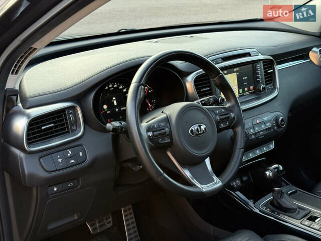 Сірий Кіа Соренто, об'ємом двигуна 2.2 л та пробігом 223 тис. км за 20750 $, фото 51 на Automoto.ua