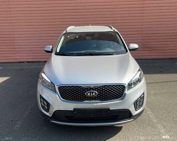 Серый Киа Соренто, объемом двигателя 2 л и пробегом 167 тыс. км за 21800 $, фото 12 на Automoto.ua