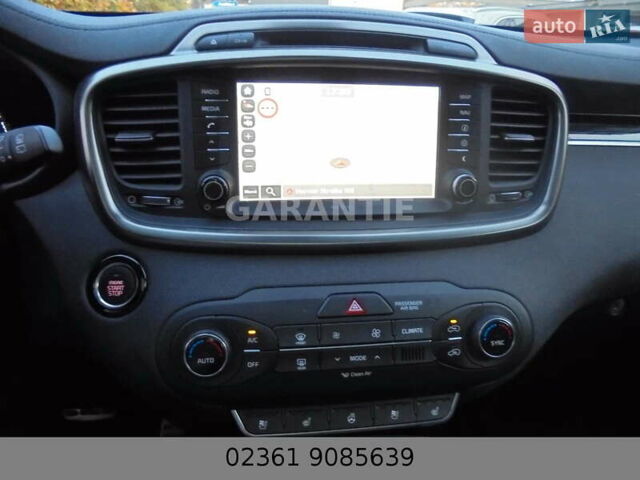 Серый Киа Соренто, объемом двигателя 2.2 л и пробегом 171 тыс. км за 22499 $, фото 6 на Automoto.ua