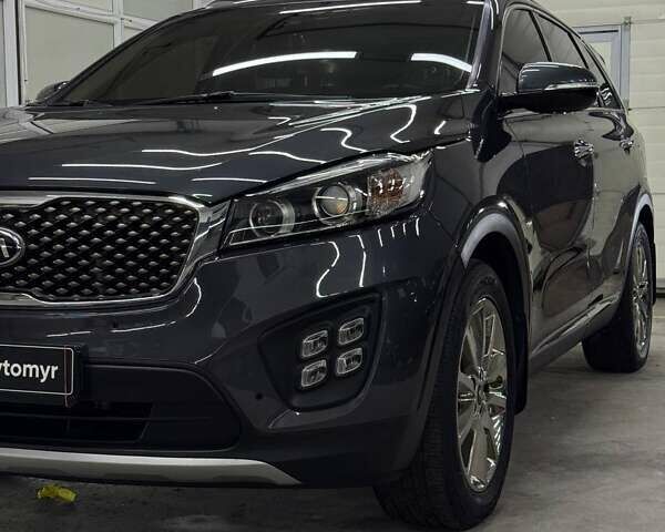 Серый Киа Соренто, объемом двигателя 2.2 л и пробегом 237 тыс. км за 21700 $, фото 23 на Automoto.ua