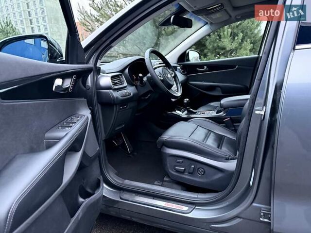 Серый Киа Соренто, объемом двигателя 2.2 л и пробегом 193 тыс. км за 21300 $, фото 24 на Automoto.ua