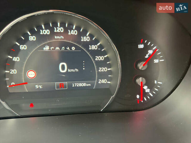 Серый Киа Соренто, объемом двигателя 2.2 л и пробегом 172 тыс. км за 22999 $, фото 10 на Automoto.ua