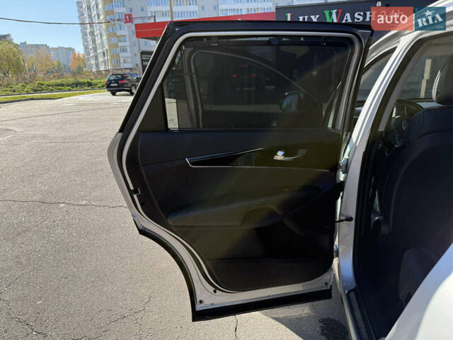 Сірий Кіа Соренто, об'ємом двигуна 2.2 л та пробігом 215 тис. км за 22500 $, фото 22 на Automoto.ua