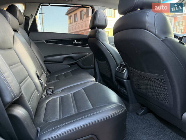 Сірий Кіа Соренто, об'ємом двигуна 2.2 л та пробігом 223 тис. км за 20750 $, фото 90 на Automoto.ua