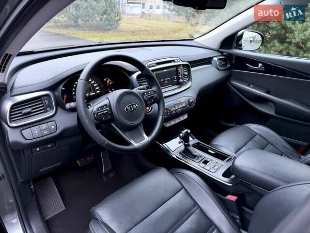 Серый Киа Соренто, объемом двигателя 2.2 л и пробегом 193 тыс. км за 21300 $, фото 28 на Automoto.ua