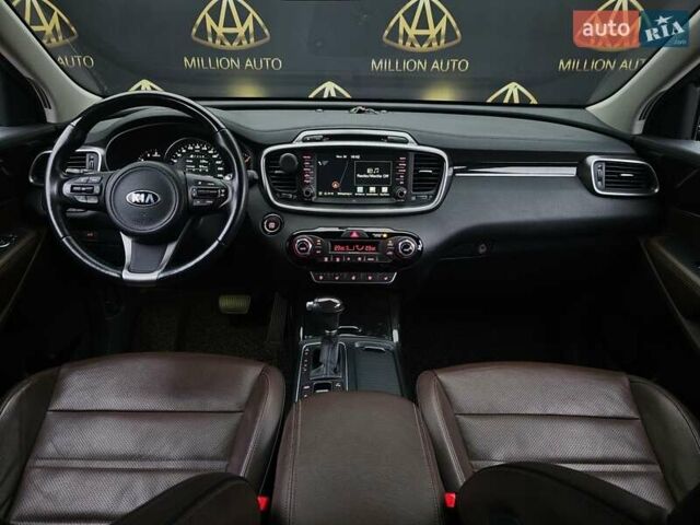 Серый Киа Соренто, объемом двигателя 2.2 л и пробегом 135 тыс. км за 21700 $, фото 18 на Automoto.ua