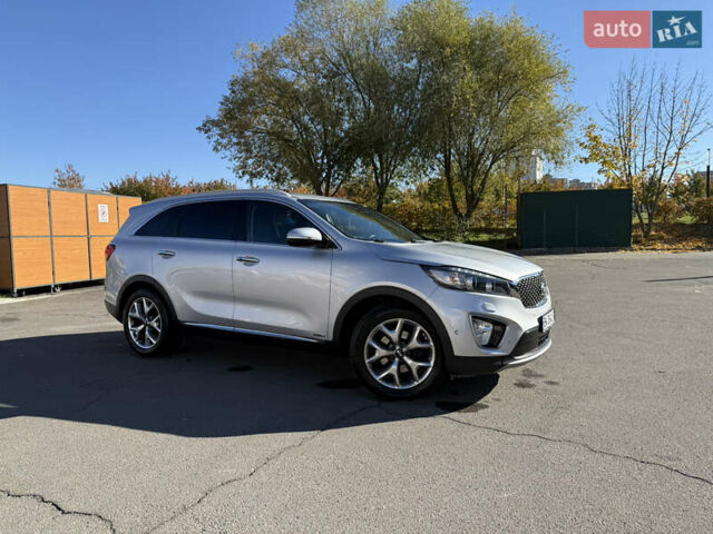 Сірий Кіа Соренто, об'ємом двигуна 2.2 л та пробігом 215 тис. км за 22500 $, фото 13 на Automoto.ua