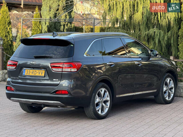 Сірий Кіа Соренто, об'ємом двигуна 2.2 л та пробігом 223 тис. км за 20750 $, фото 7 на Automoto.ua