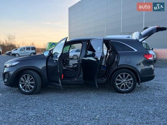 Сірий Кіа Соренто, об'ємом двигуна 2.2 л та пробігом 257 тис. км за 23990 $, фото 36 на Automoto.ua