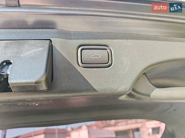 Сірий Кіа Соренто, об'ємом двигуна 2 л та пробігом 224 тис. км за 20500 $, фото 27 на Automoto.ua
