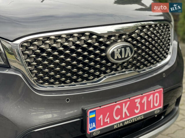 Сірий Кіа Соренто, об'ємом двигуна 2.2 л та пробігом 253 тис. км за 18999 $, фото 82 на Automoto.ua