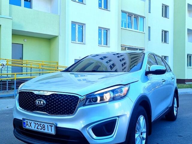 Серый Киа Соренто, объемом двигателя 2.4 л и пробегом 171 тыс. км за 14500 $, фото 4 на Automoto.ua