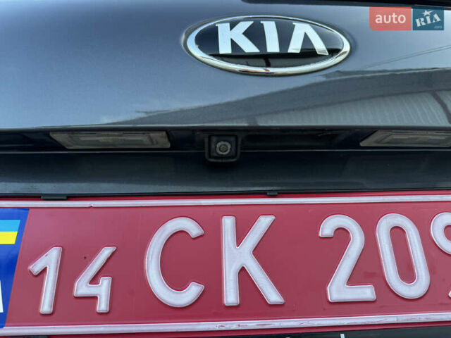 Серый Киа Соренто, объемом двигателя 2.2 л и пробегом 212 тыс. км за 19899 $, фото 23 на Automoto.ua