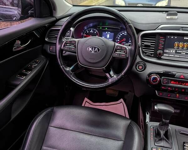 Серый Киа Соренто, объемом двигателя 2.2 л и пробегом 193 тыс. км за 21900 $, фото 69 на Automoto.ua