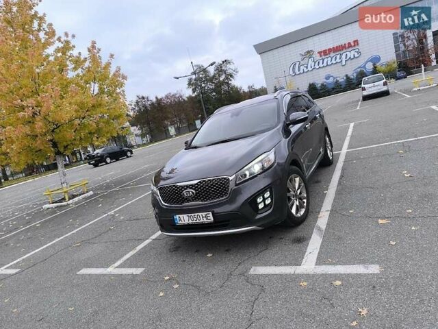 Серый Киа Соренто, объемом двигателя 2.2 л и пробегом 250 тыс. км за 25000 $, фото 7 на Automoto.ua