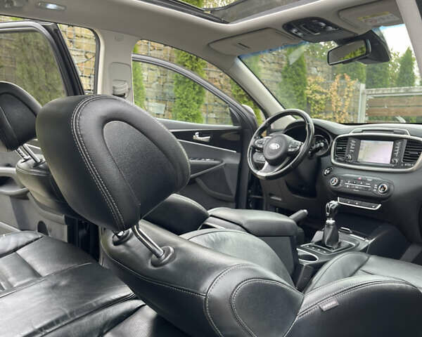 Сірий Кіа Соренто, об'ємом двигуна 2.2 л та пробігом 253 тис. км за 18999 $, фото 161 на Automoto.ua