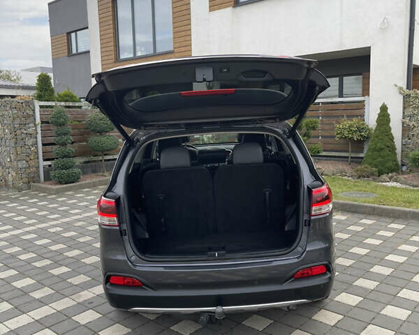 Сірий Кіа Соренто, об'ємом двигуна 2.2 л та пробігом 253 тис. км за 18999 $, фото 60 на Automoto.ua