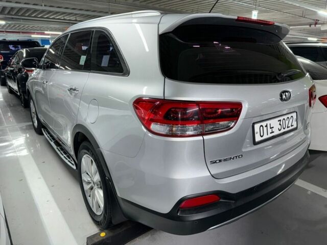 Серый Киа Соренто, объемом двигателя 2.2 л и пробегом 156 тыс. км за 17500 $, фото 3 на Automoto.ua