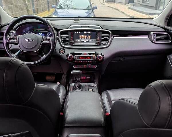 Серый Киа Соренто, объемом двигателя 2.2 л и пробегом 193 тыс. км за 21900 $, фото 66 на Automoto.ua