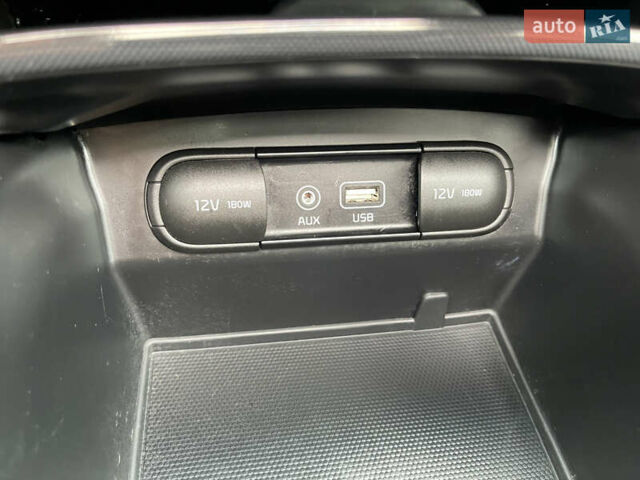 Серый Киа Соренто, объемом двигателя 2.2 л и пробегом 253 тыс. км за 18999 $, фото 125 на Automoto.ua