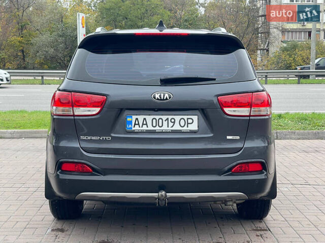 Киа Соренто 2017 в Киеве на Automoto.ua Серый Киа Соренто, объемом двигателя 2.2 л и пробегом 237 тыс. км за 19800 $, фото 5 на Automoto.ua