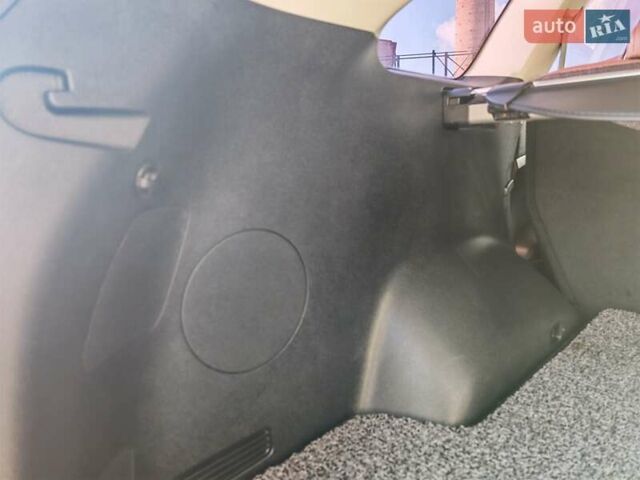 Сірий Кіа Соренто, об'ємом двигуна 2 л та пробігом 224 тис. км за 20500 $, фото 30 на Automoto.ua