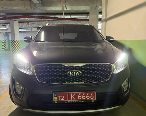 Серый Киа Соренто, объемом двигателя 2 л и пробегом 142 тыс. км за 19300 $, фото 3 на Automoto.ua