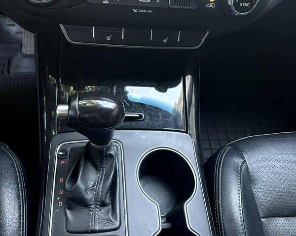 Сірий Кіа Соренто, об'ємом двигуна 3.3 л та пробігом 150 тис. км за 17500 $, фото 8 на Automoto.ua