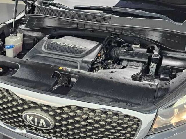 Серый Киа Соренто, объемом двигателя 2 л и пробегом 78 тыс. км за 17100 $, фото 5 на Automoto.ua