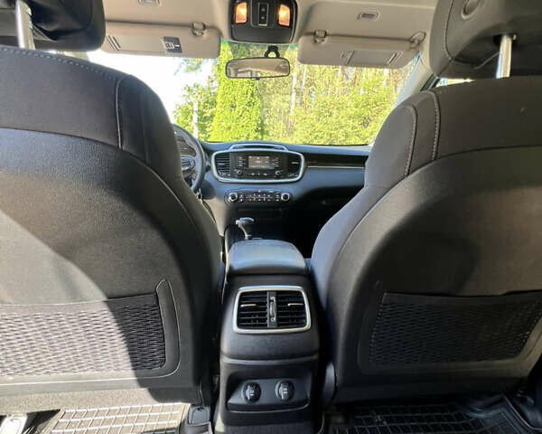 Серый Киа Соренто, объемом двигателя 3.34 л и пробегом 57 тыс. км за 16700 $, фото 26 на Automoto.ua