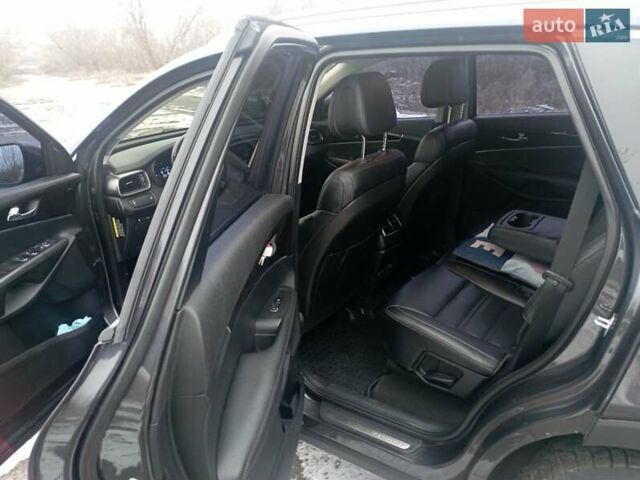 Сірий Кіа Соренто, об'ємом двигуна 2 л та пробігом 153 тис. км за 24000 $, фото 8 на Automoto.ua