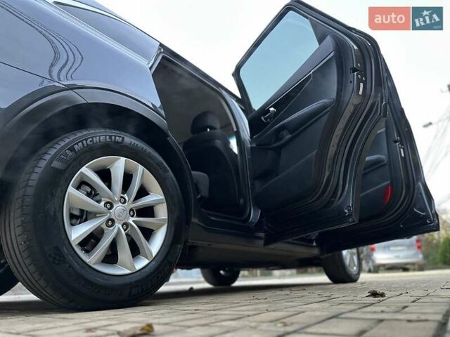 Серый Киа Соренто, объемом двигателя 2.36 л и пробегом 108 тыс. км за 14700 $, фото 48 на Automoto.ua