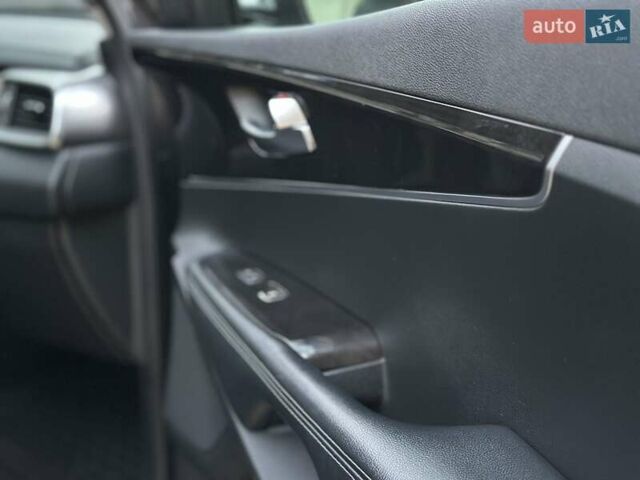 Серый Киа Соренто, объемом двигателя 2.36 л и пробегом 108 тыс. км за 14700 $, фото 58 на Automoto.ua