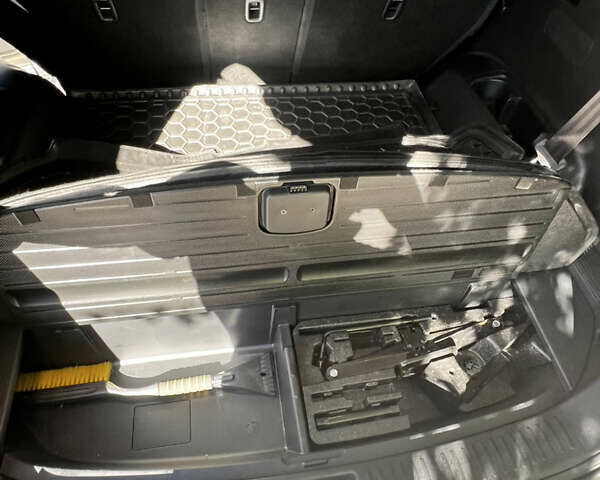 Серый Киа Соренто, объемом двигателя 3.34 л и пробегом 57 тыс. км за 16700 $, фото 15 на Automoto.ua