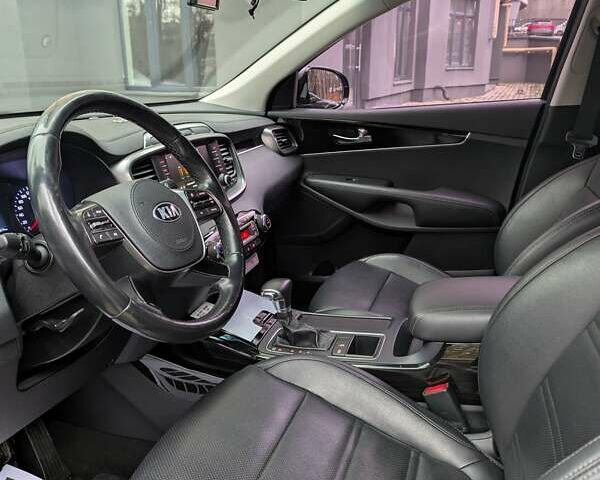 Серый Киа Соренто, объемом двигателя 2.2 л и пробегом 193 тыс. км за 21900 $, фото 33 на Automoto.ua