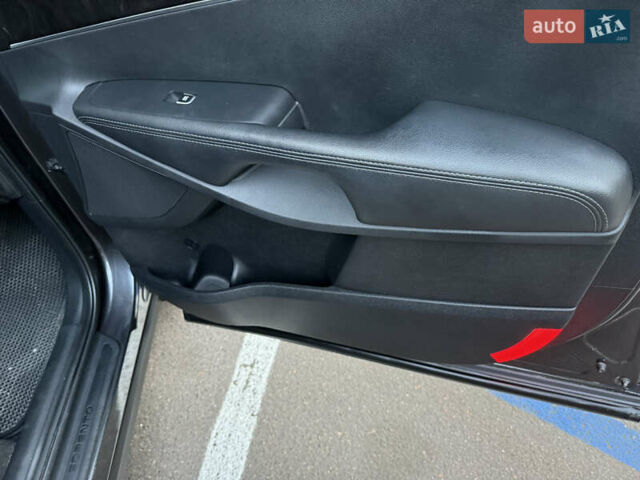 Серый Киа Соренто, объемом двигателя 2 л и пробегом 142 тыс. км за 19300 $, фото 21 на Automoto.ua