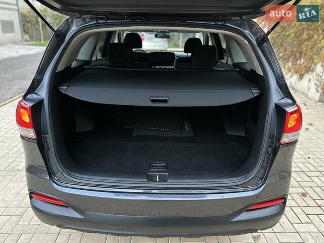 Серый Киа Соренто, объемом двигателя 2.36 л и пробегом 108 тыс. км за 14700 $, фото 65 на Automoto.ua