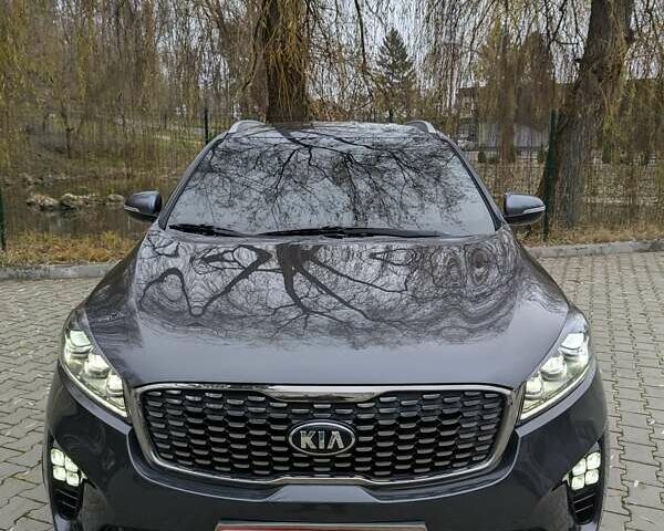 Серый Киа Соренто, объемом двигателя 2.2 л и пробегом 193 тыс. км за 21900 $, фото 10 на Automoto.ua
