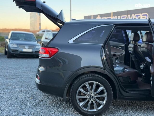 Серый Киа Соренто, объемом двигателя 2.2 л и пробегом 257 тыс. км за 23990 $, фото 40 на Automoto.ua