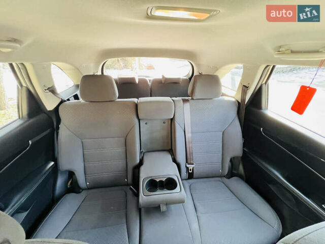 Серый Киа Соренто, объемом двигателя 3.34 л и пробегом 57 тыс. км за 16700 $, фото 27 на Automoto.ua