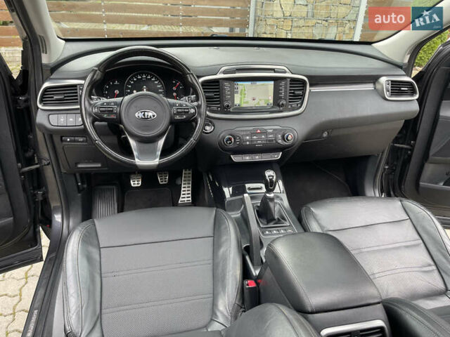 Серый Киа Соренто, объемом двигателя 2.2 л и пробегом 253 тыс. км за 18999 $, фото 160 на Automoto.ua