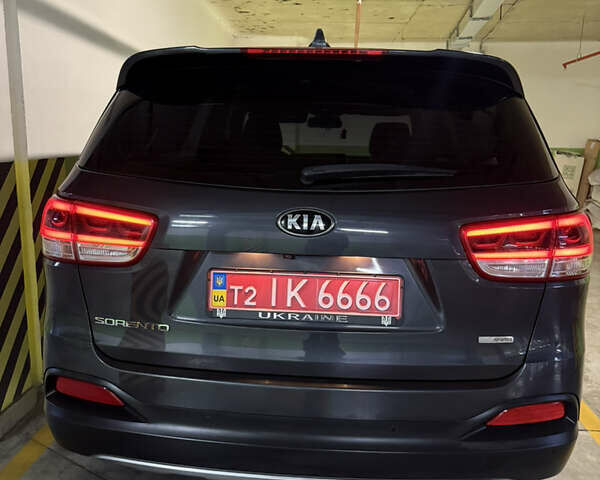 Серый Киа Соренто, объемом двигателя 2 л и пробегом 142 тыс. км за 19300 $, фото 5 на Automoto.ua